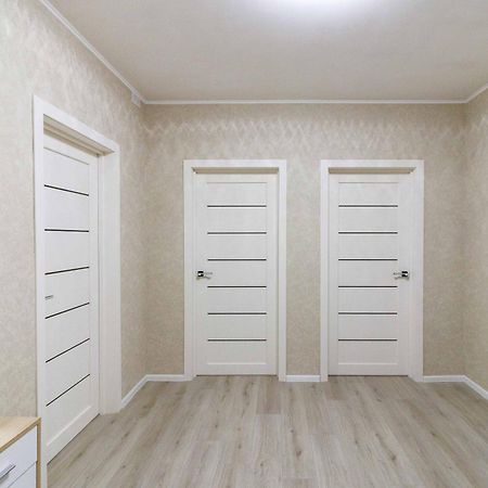 Kvartirkoff Na Ozernaya 26 Kiev Ngoại thất bức ảnh