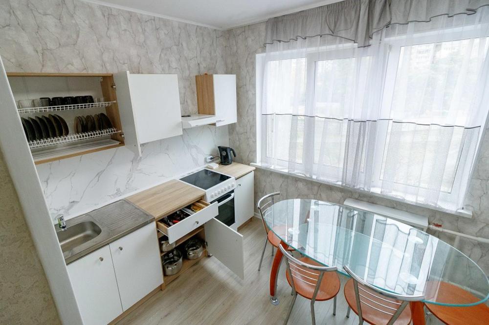 Kvartirkoff Na Ozernaya 26 Kiev Ngoại thất bức ảnh