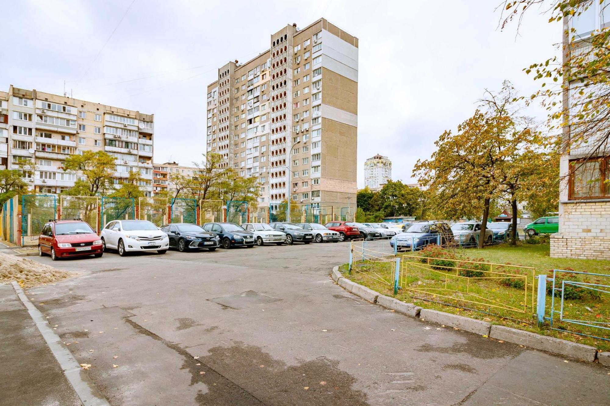 Kvartirkoff Na Ozernaya 26 Kiev Ngoại thất bức ảnh